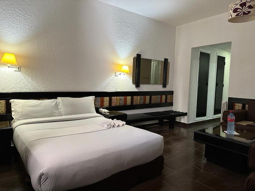 Ourida Urban Hotel 拉巴特 外观 照片